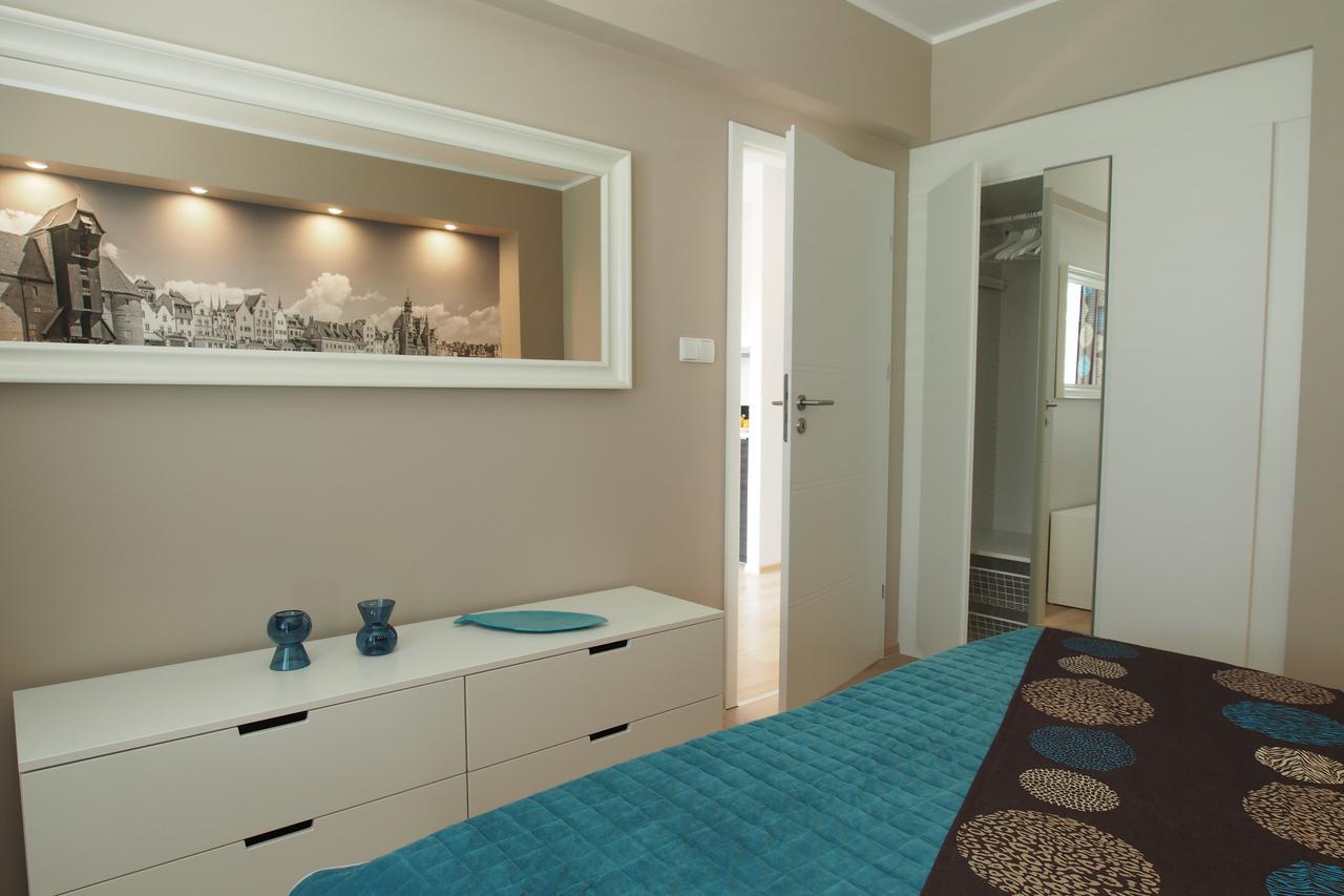 Grand-Tourist Marine II Apartment กดัญสก์ ภายนอก รูปภาพ